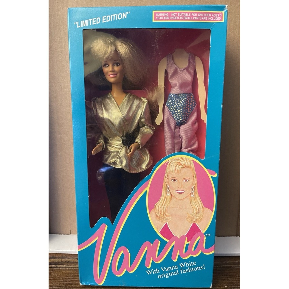 Vanna White Doll with Original Fashions Limited Edition HSC-NEW 1990
